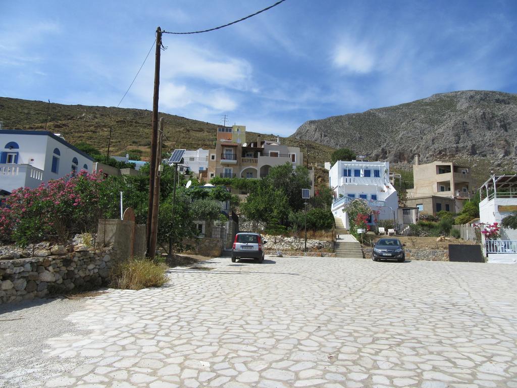 Kalotina'S Apartments Emborios Dış mekan fotoğraf