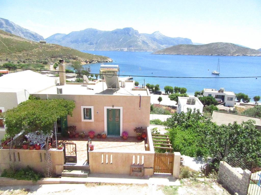 Kalotina'S Apartments Emborios Dış mekan fotoğraf