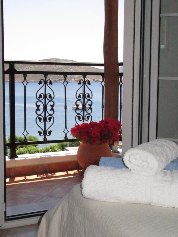 Kalotina'S Apartments Emborios Dış mekan fotoğraf